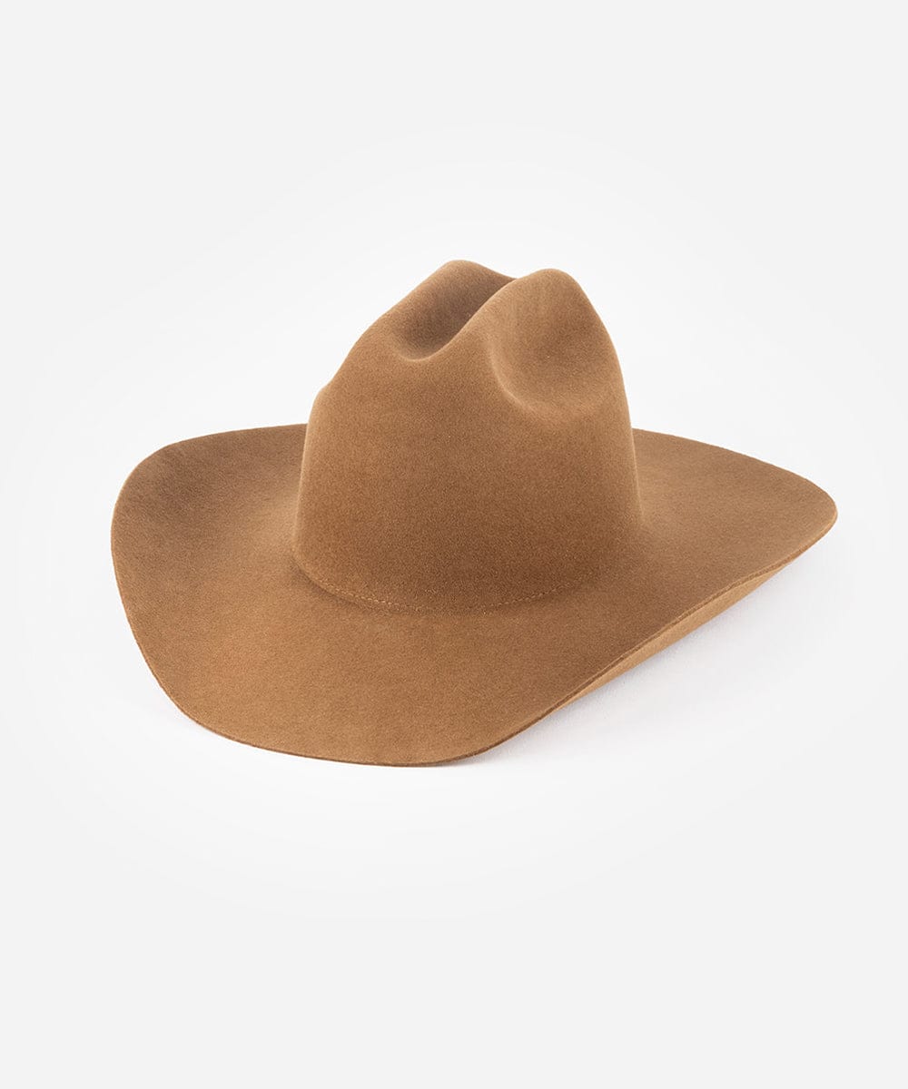 Caramel colored cowboy hat on a white background #color_caramel