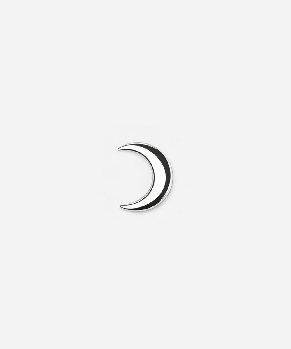 Silver moon-shaped hat pin on a white background #color_silver